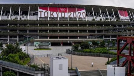 Tokyo 2020 organisers ban alcohol, defend allowing spectators