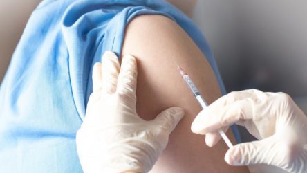 Age limit lowered to 25 for Covid-19 vaccination
